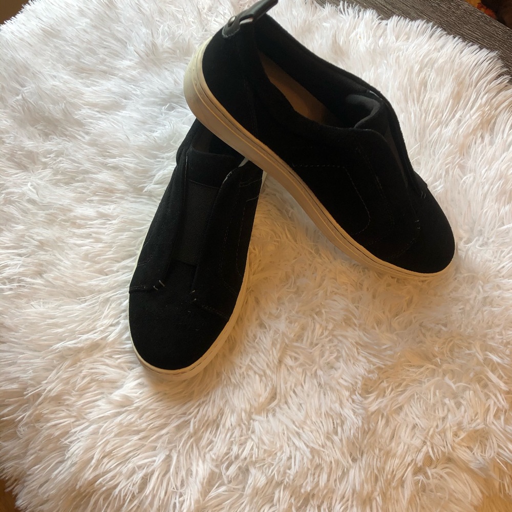 Earth Womens Zetta Black Suede Fashion Sneaker NEW